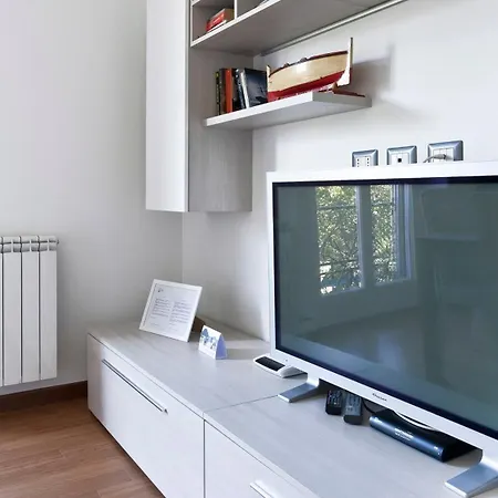 Italianway Easy - Piazza Firenze 4 * Mediolan