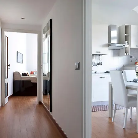 Apartament Italianway Easy - Piazza Firenze 4 Mediolan