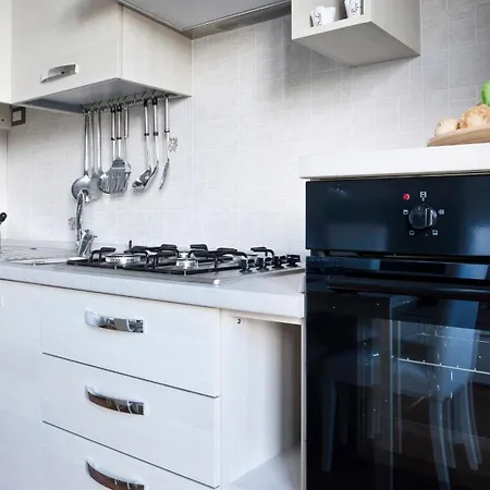 Italianway Easy - Piazza Firenze 4 * Mediolan